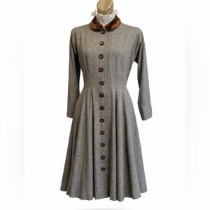Vintage 1950’s tweed coat dress fur collar